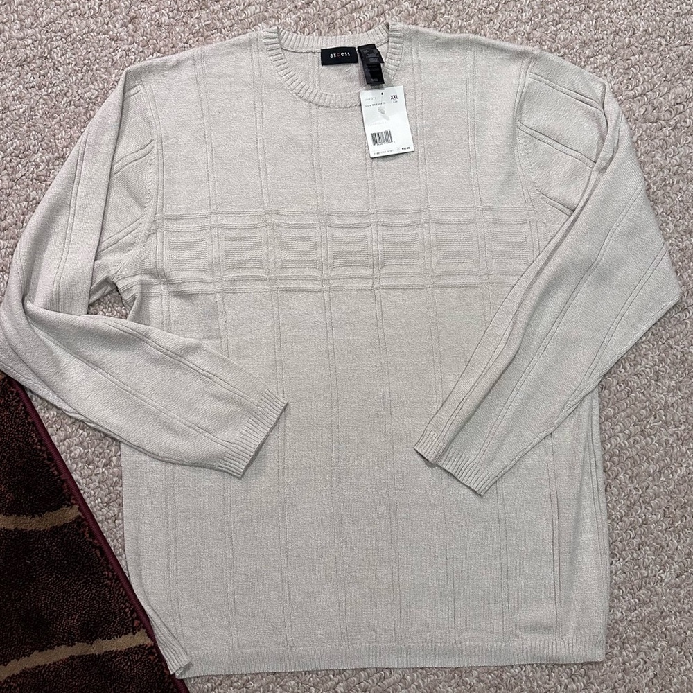 Men’s Access XXL cream sweater NWT